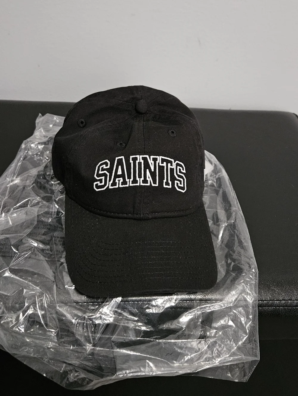 NWOT: New Orleans Saints Women's Collegiate Adjustable Hat